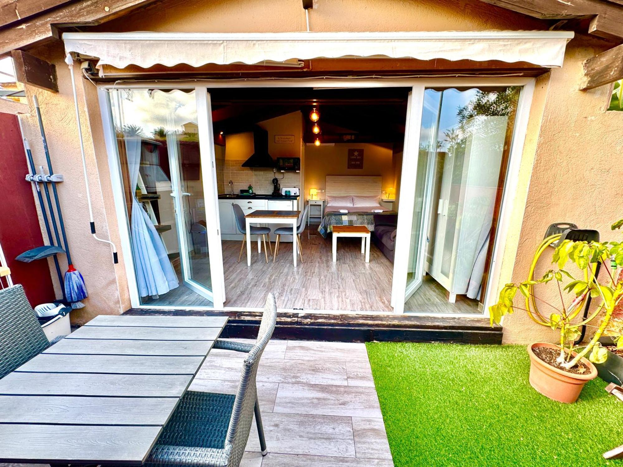 3 Casita-Estudio Con Jardin En La Playa Puerto Marino Exterior photo